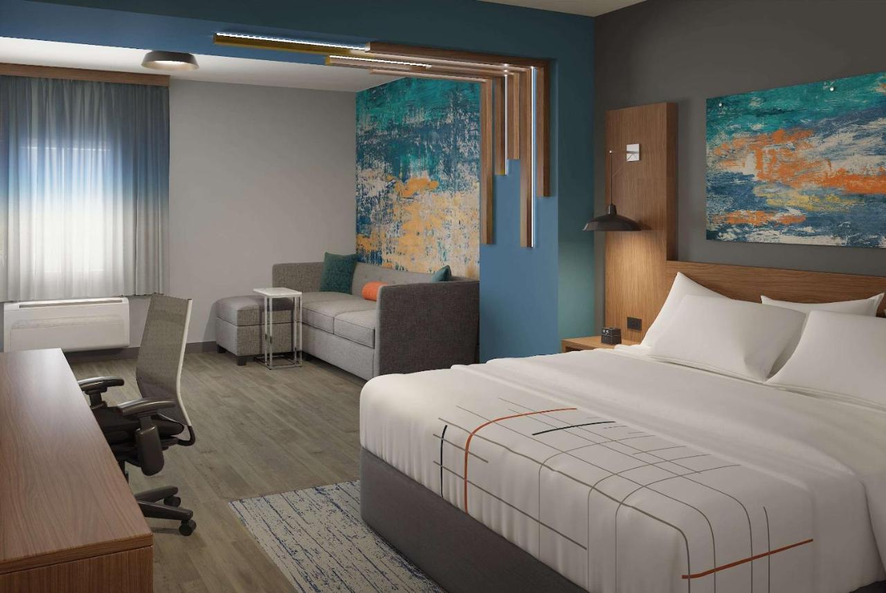 La Quinta Inn & Suites By Wyndham ברדסטאון מראה חיצוני תמונה